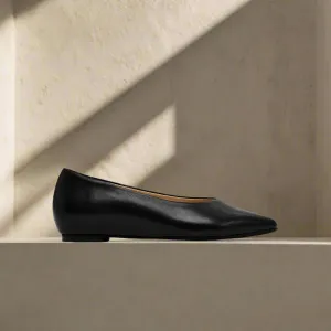 Agata - Black Leather