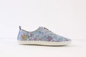 CALISIR - 432 FLAT MOCK LACE FASHION SHOE - BLUE FLORAL LEATHER