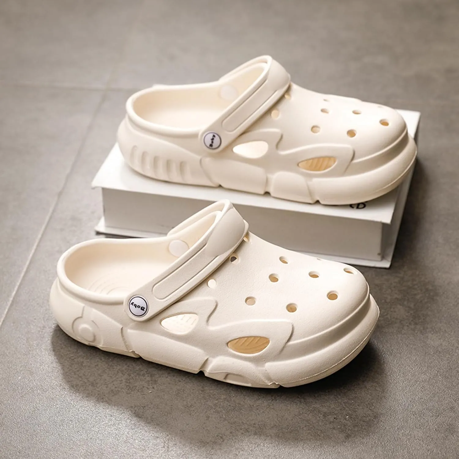 CERYTHRINA Little Kids Clogs Girls Boys Slide Lightweight Garden Shoes Slip-on Beach Pool Shower Slippers