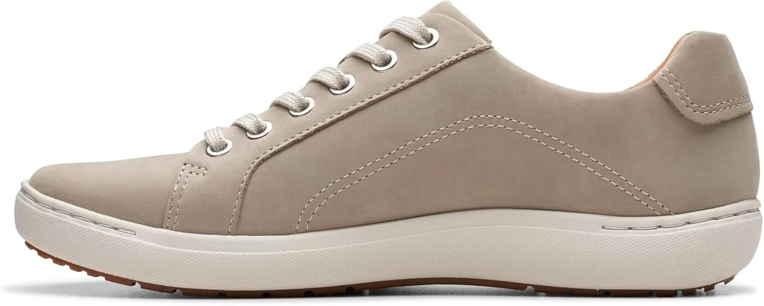 Clarks Women's Nalle Lace Sneaker