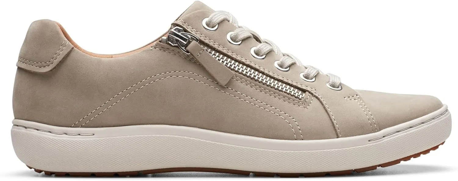Clarks Women's Nalle Lace Sneaker