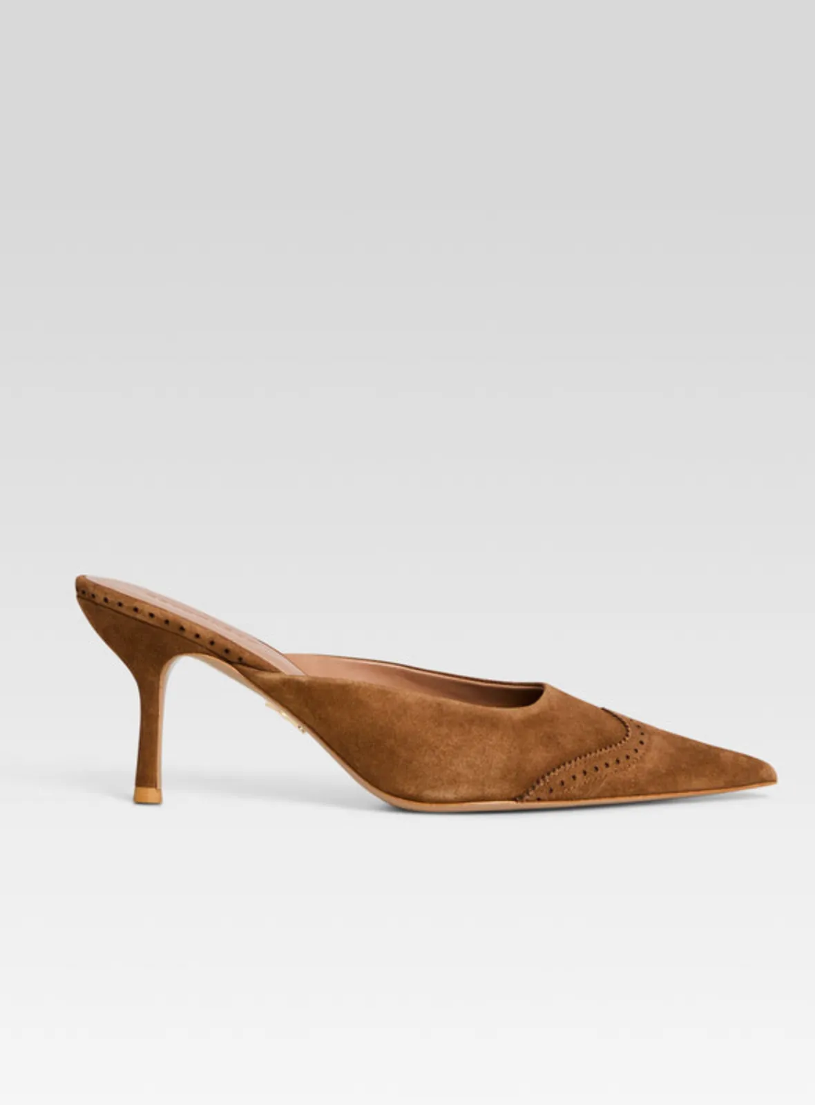 Daphne Mule
