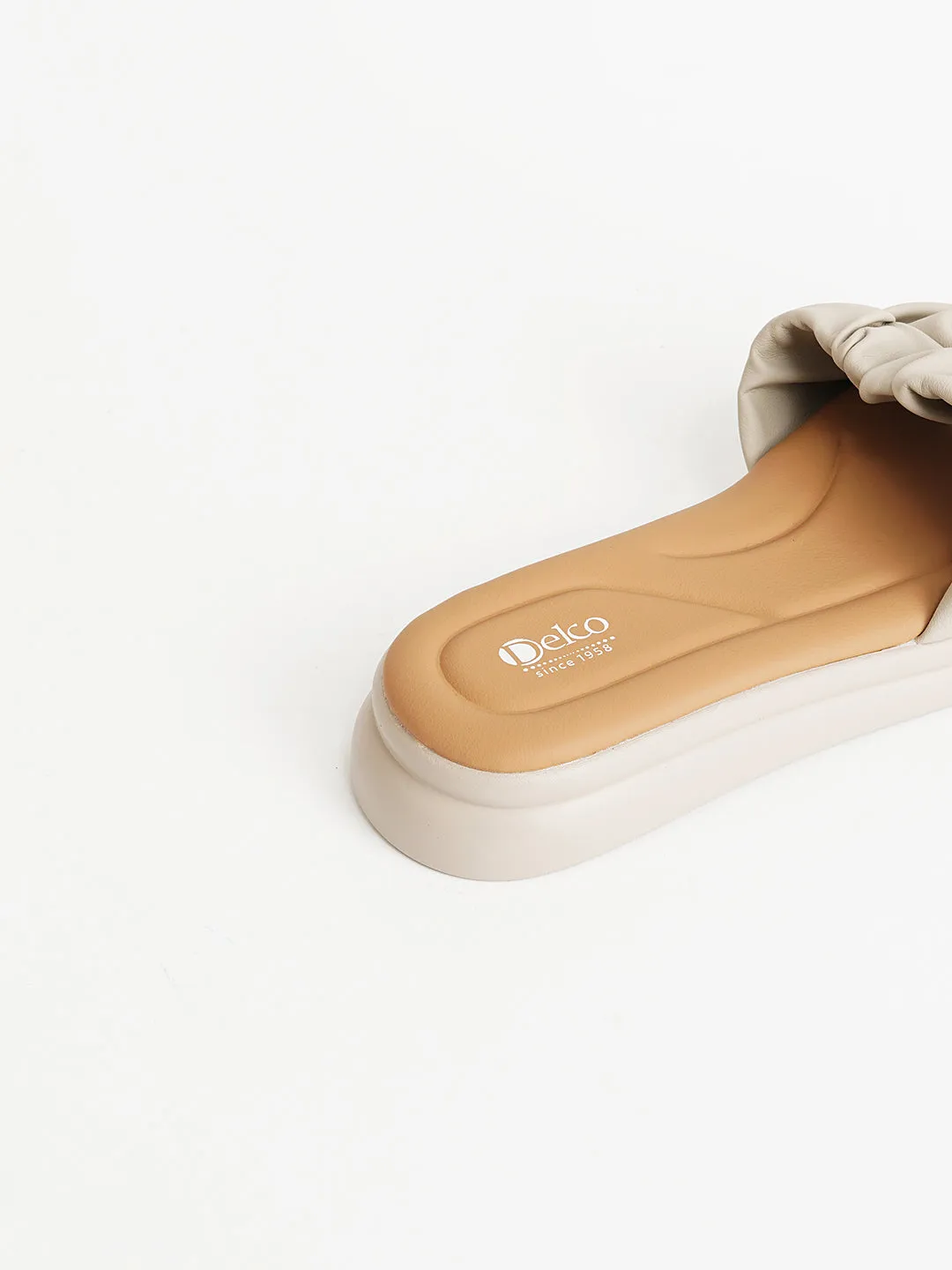 Delco Everyday Comfort Slip-On