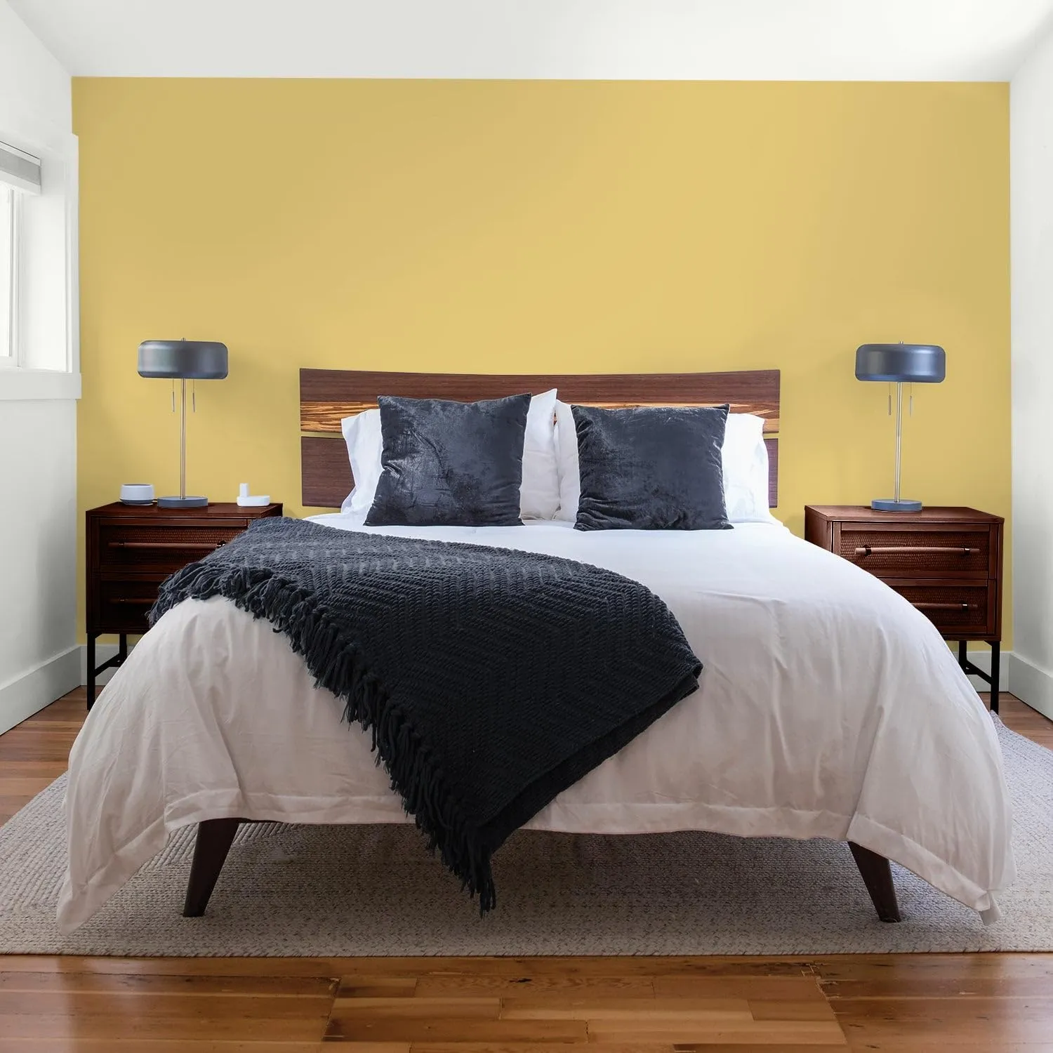 Glidden Total Interior Wall Paint & Primer All-in-One, Spicy Mustard/Yellow, Flat, 1 Gallon