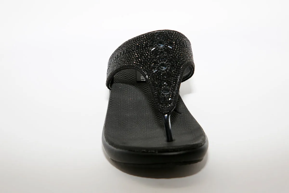 HEAVENLY FEET - Star Black Toe Post Sandal