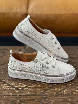 Just Bee Chelsy White Sneaker