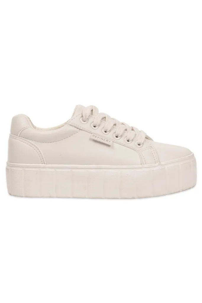 Lace Up Sneaker _ 153934 _ Natural