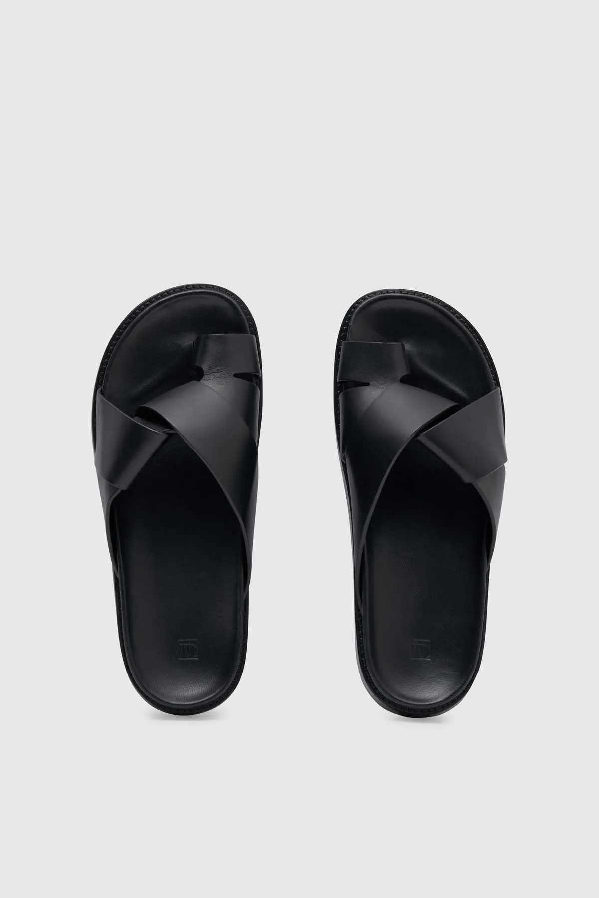 Laurel Sandal