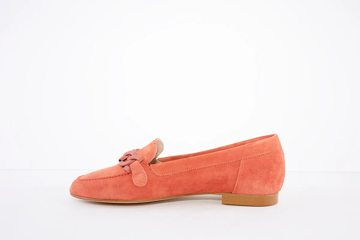 MARIA JAEN - 4015 FASHION LOAFER WITH CHAIN DETAIL - ORANGE SUEDE