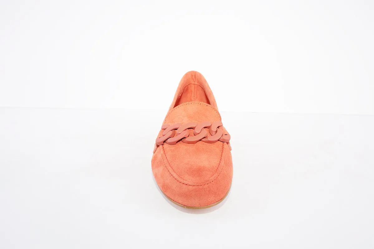 MARIA JAEN - 4015 FASHION LOAFER WITH CHAIN DETAIL - ORANGE SUEDE