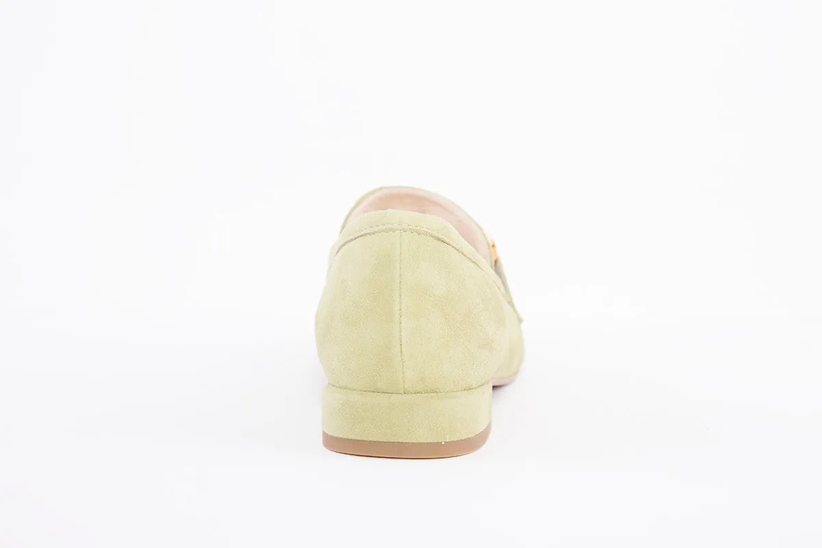 MARIAN - 25306 LOAFER WITH CHAIN DETAIL - GREEN SUEDE