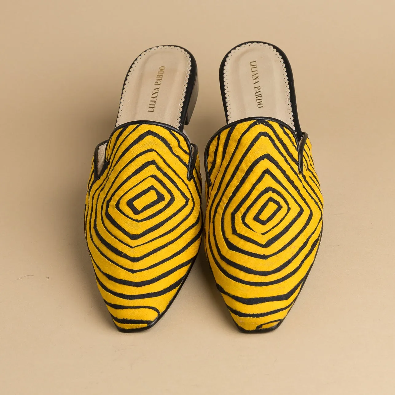 Mola Mules | Black & Yellow