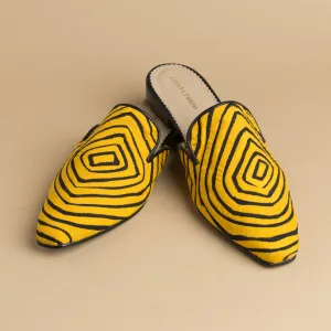 Mola Mules | Black & Yellow