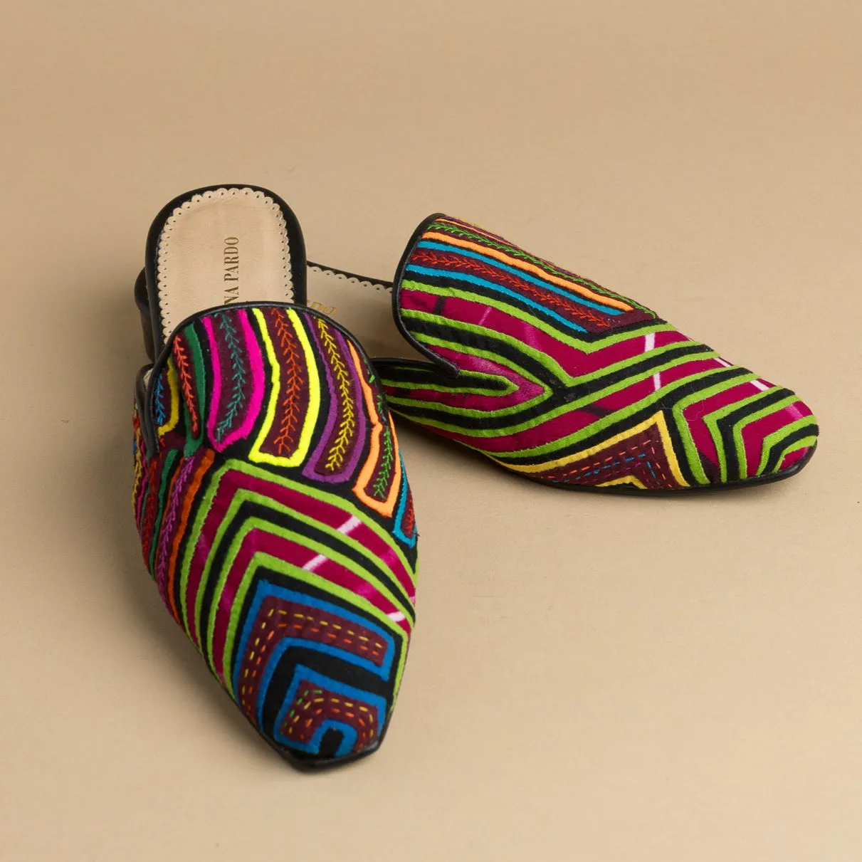 Mola Mules | Black Multicolor