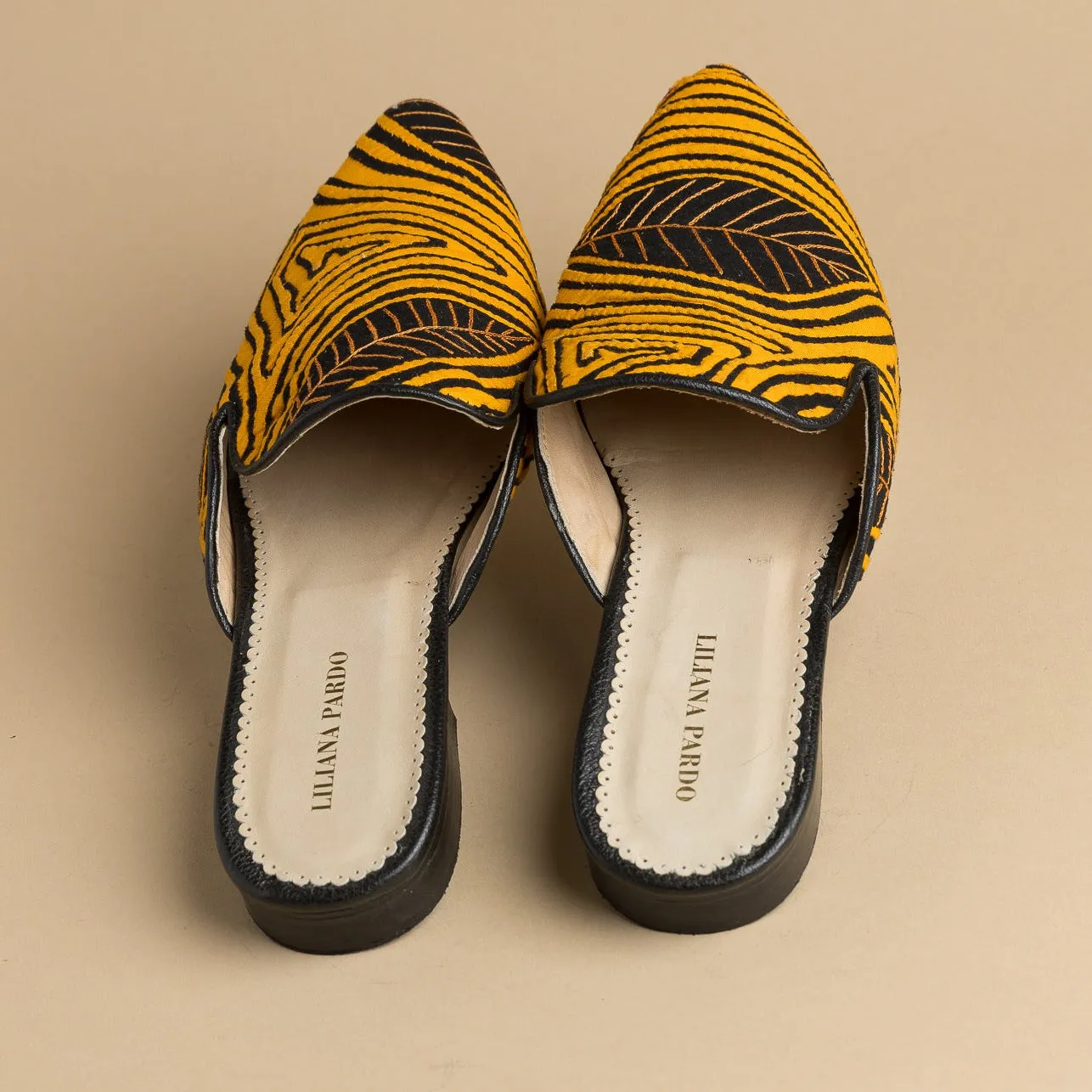 Mola Mules | Black Yellow Leaves