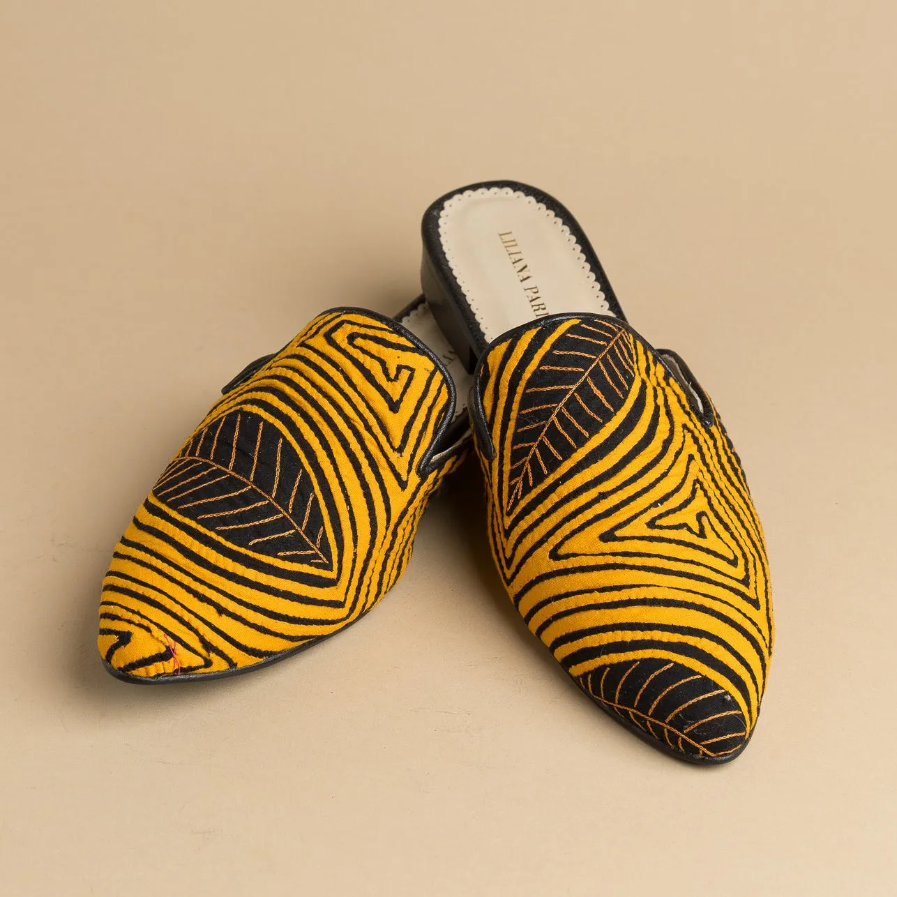 Mola Mules | Black Yellow Leaves