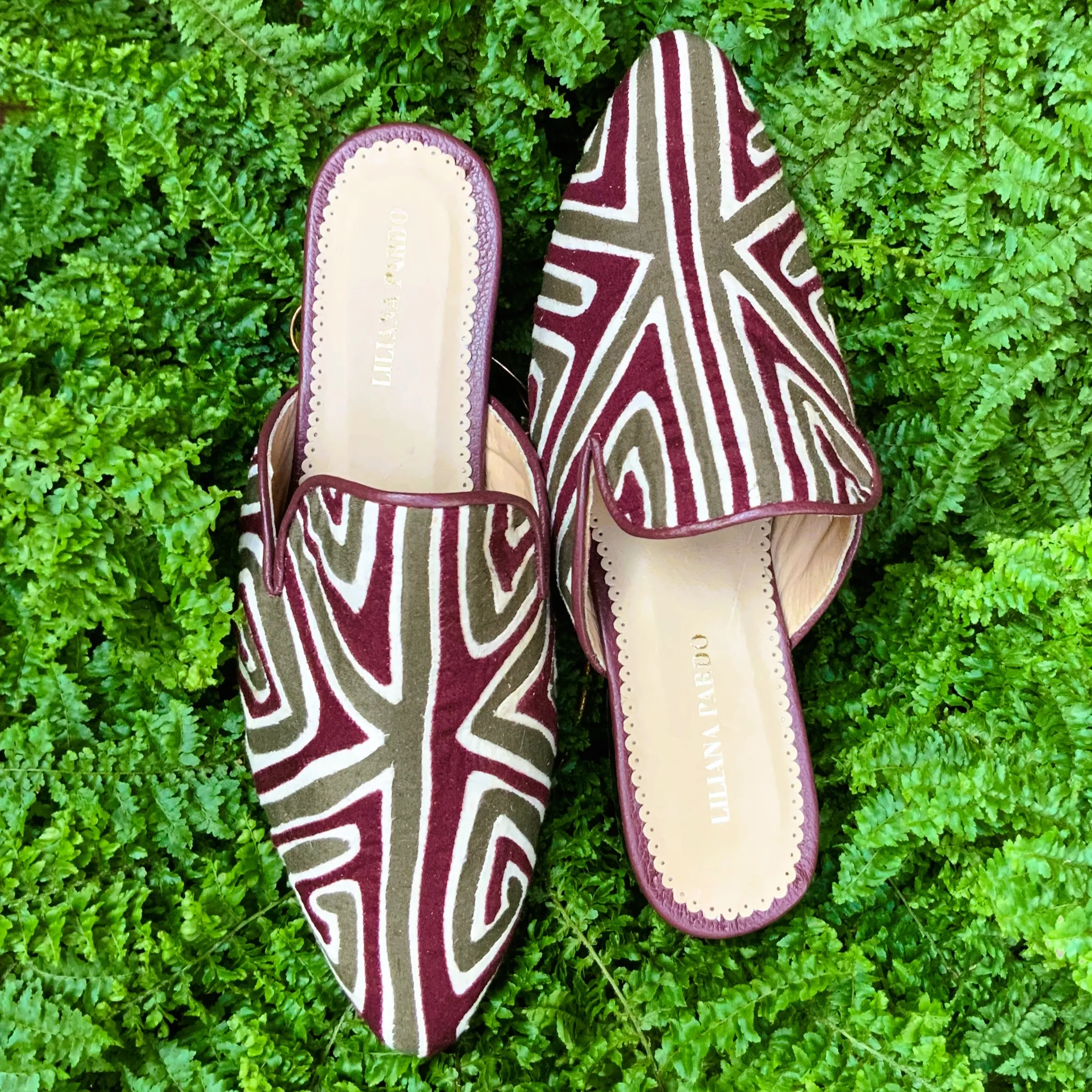 Mola Mules | Wine Siena & White