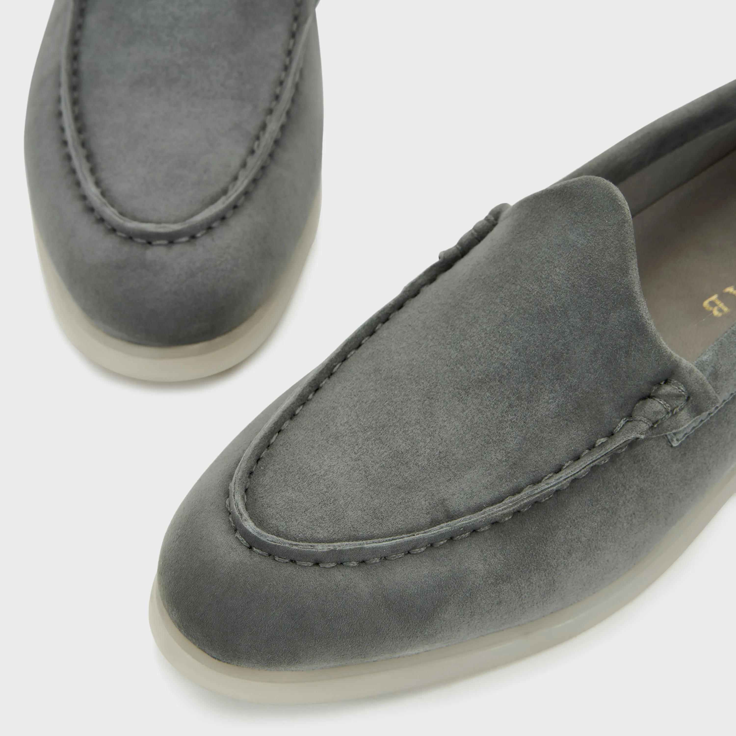 Nagra Loafer | Dark Stone Suede