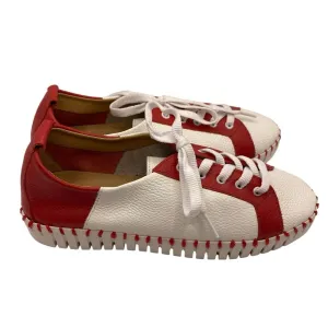 NIB Claire Flowers Red White Lace Up Sneaker Sz 7