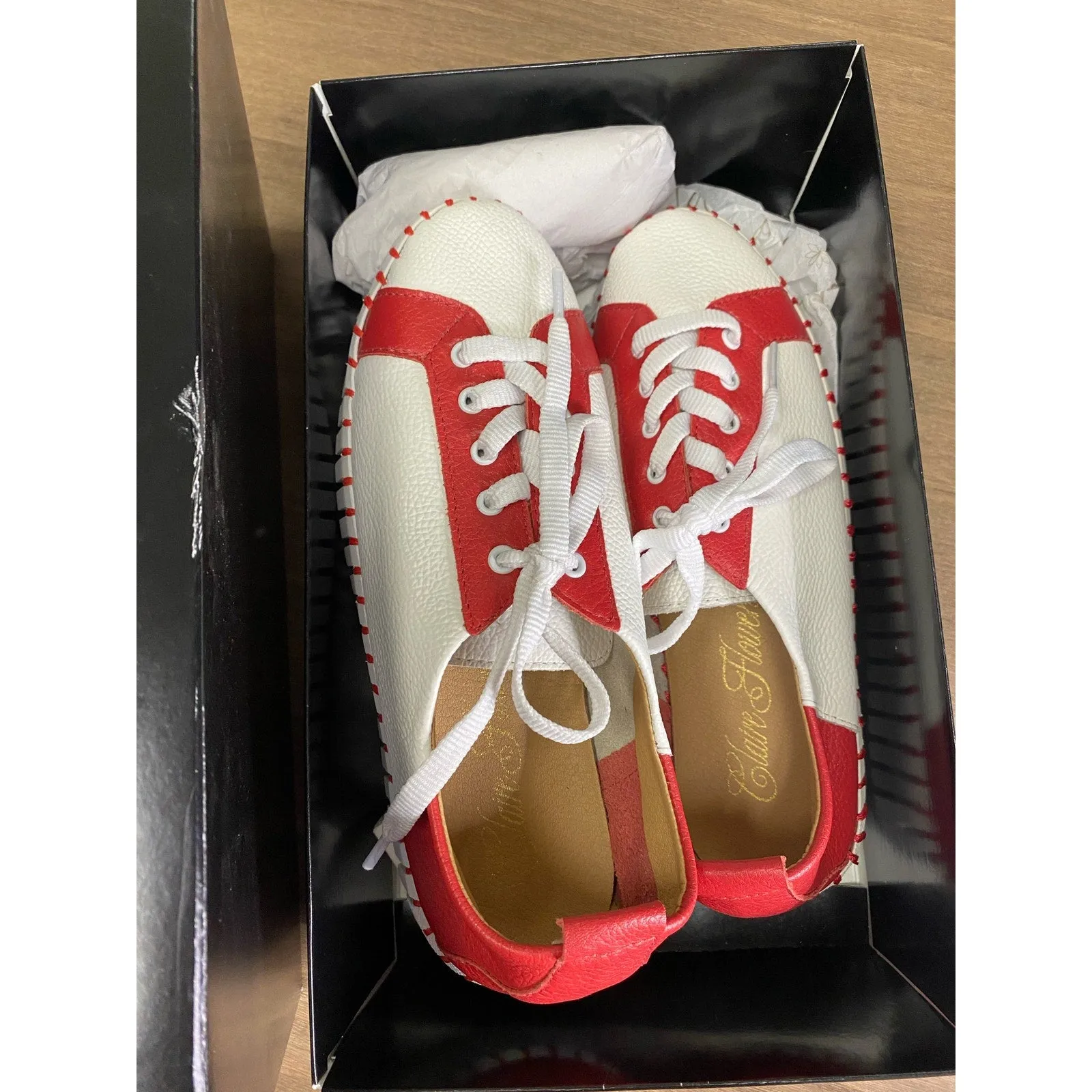 NIB Claire Flowers Red White Lace Up Sneaker Sz 7