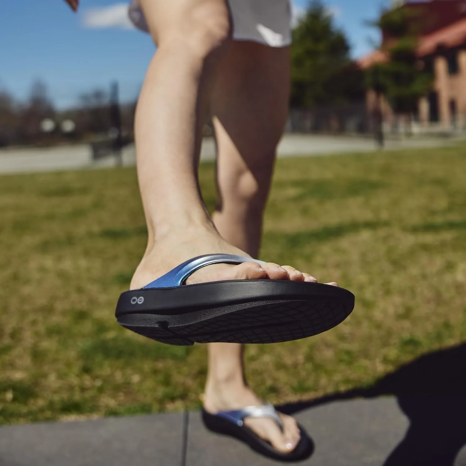 OOFOS OOlala Women's Sandal - Lightweight Recovery Footwear - Reduces Stress on Feet, Joints & Back - Machine Washable