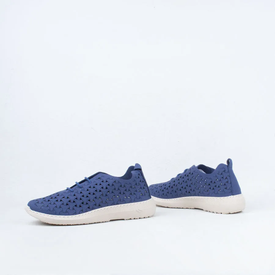 Paloma Sneaker
