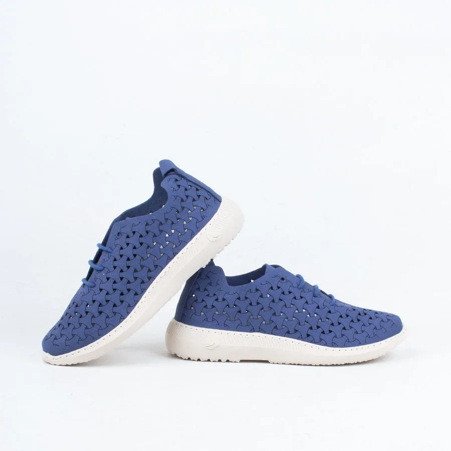 Paloma Sneaker