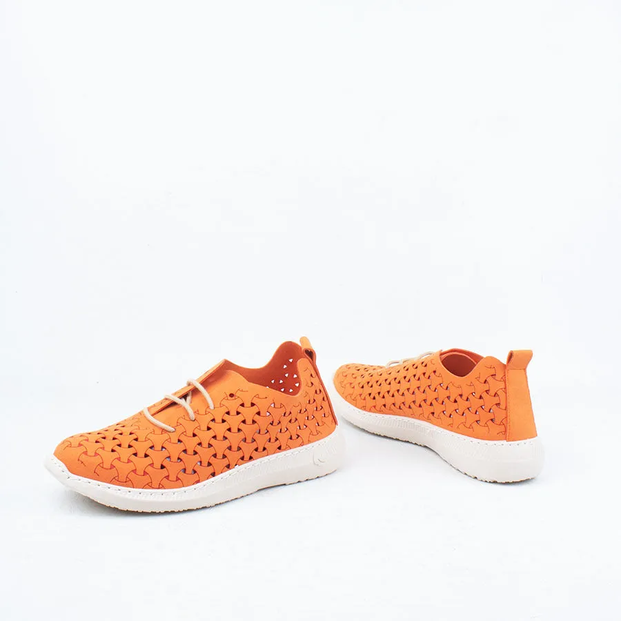 Paloma Sneaker