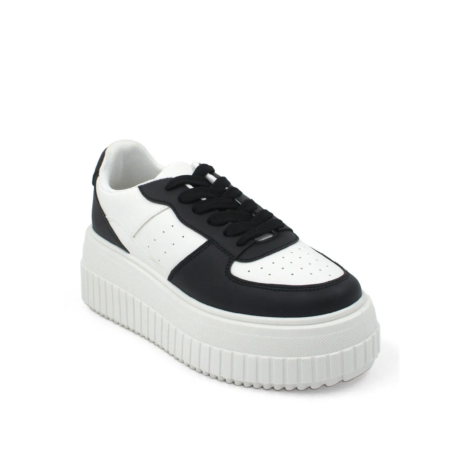 Panda Sneaker