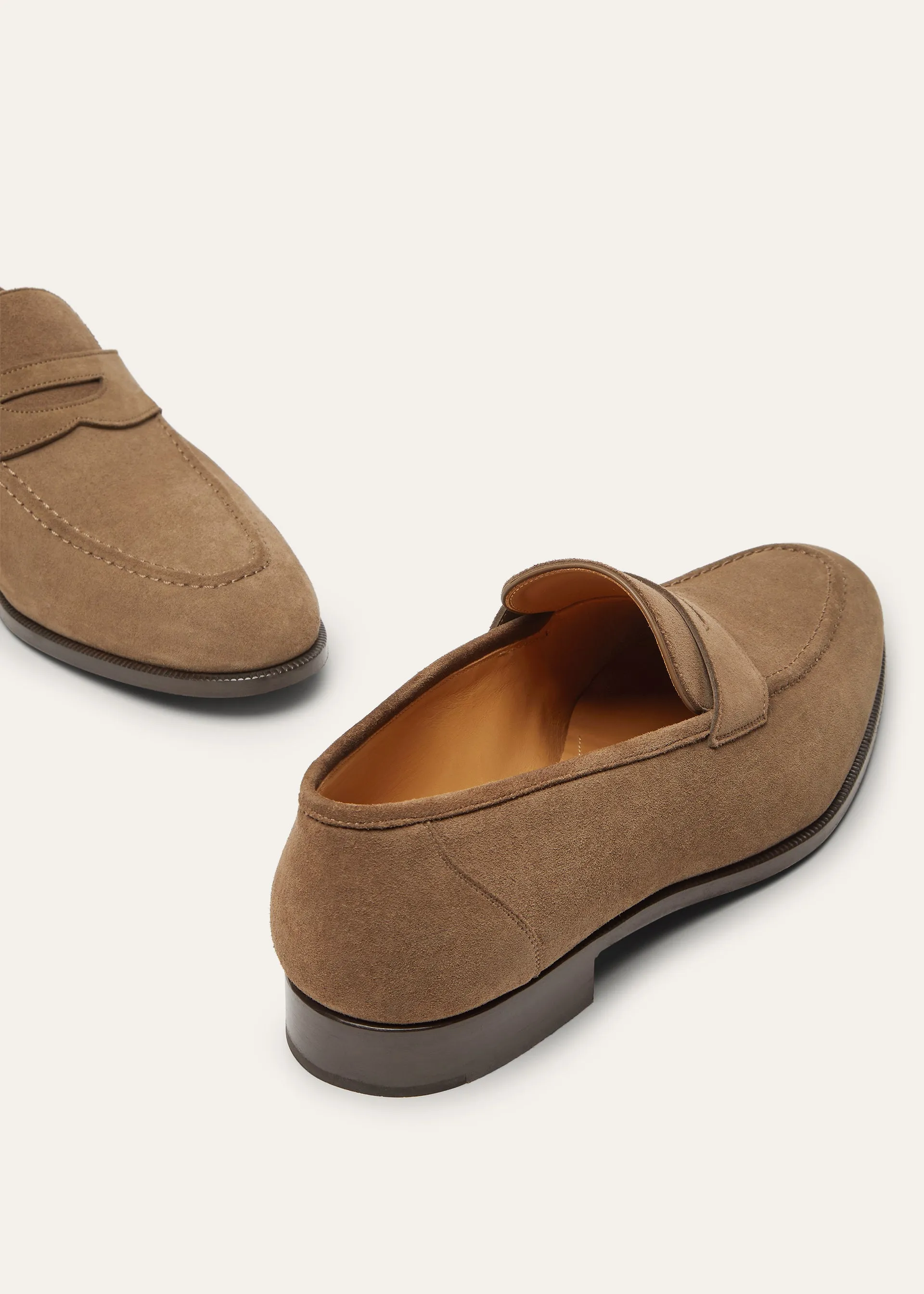 Penny loafers van suède