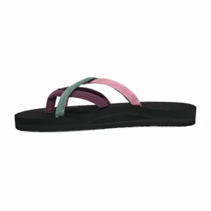 Teva  Women's Olowahu Purple M