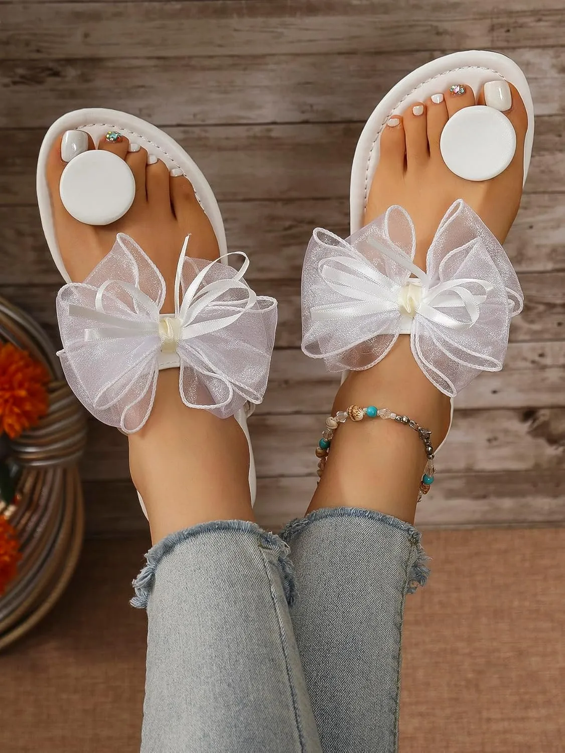 Verdusa Women's Cute Tulle Bow Flat Sandals Clip Toe Flip Flops Slip on Slippers