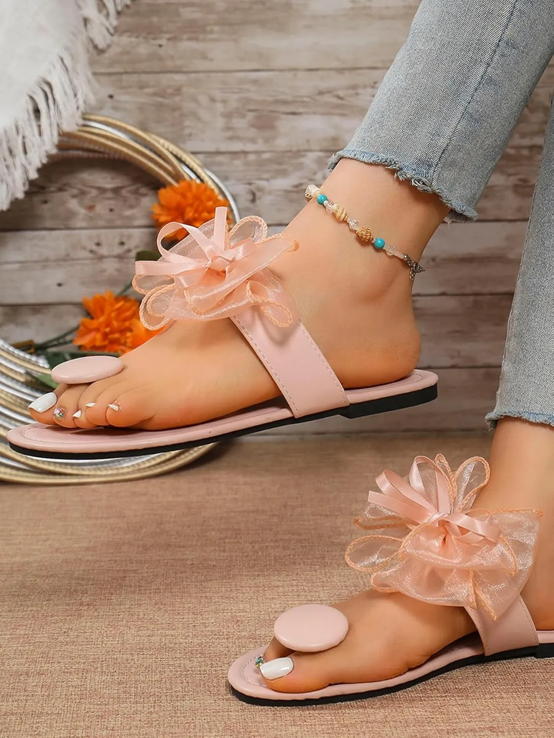 Verdusa Women's Cute Tulle Bow Flat Sandals Clip Toe Flip Flops Slip on Slippers