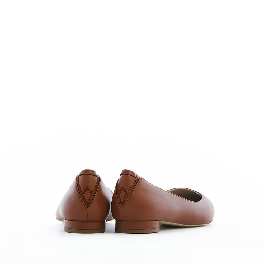 VICKY FLAT
