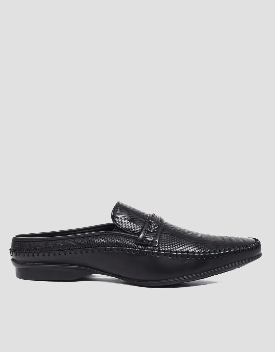 Watchout Elegant Look Sandal Bustong Pria