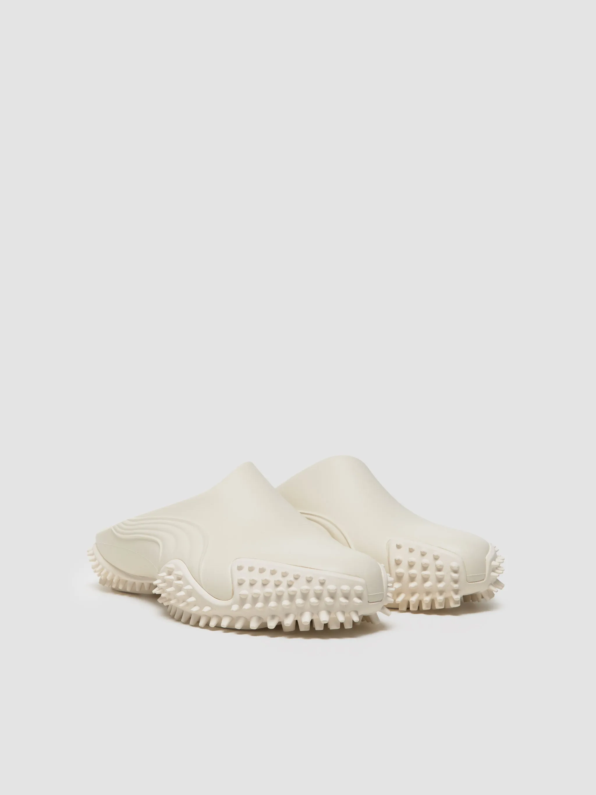 x Louis-Gabriel Nouchi Mostro Mule in Frosted Ivory